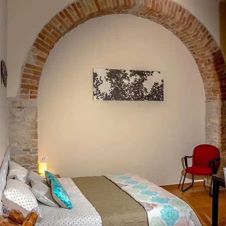 A Casa 28 Bed & Breakfast Venosa