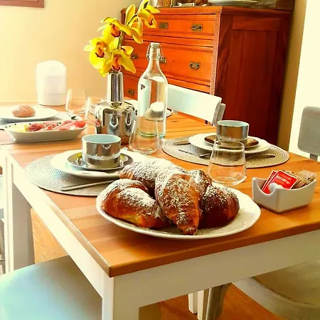 Bed and Breakfast A Casa 28 Venosa